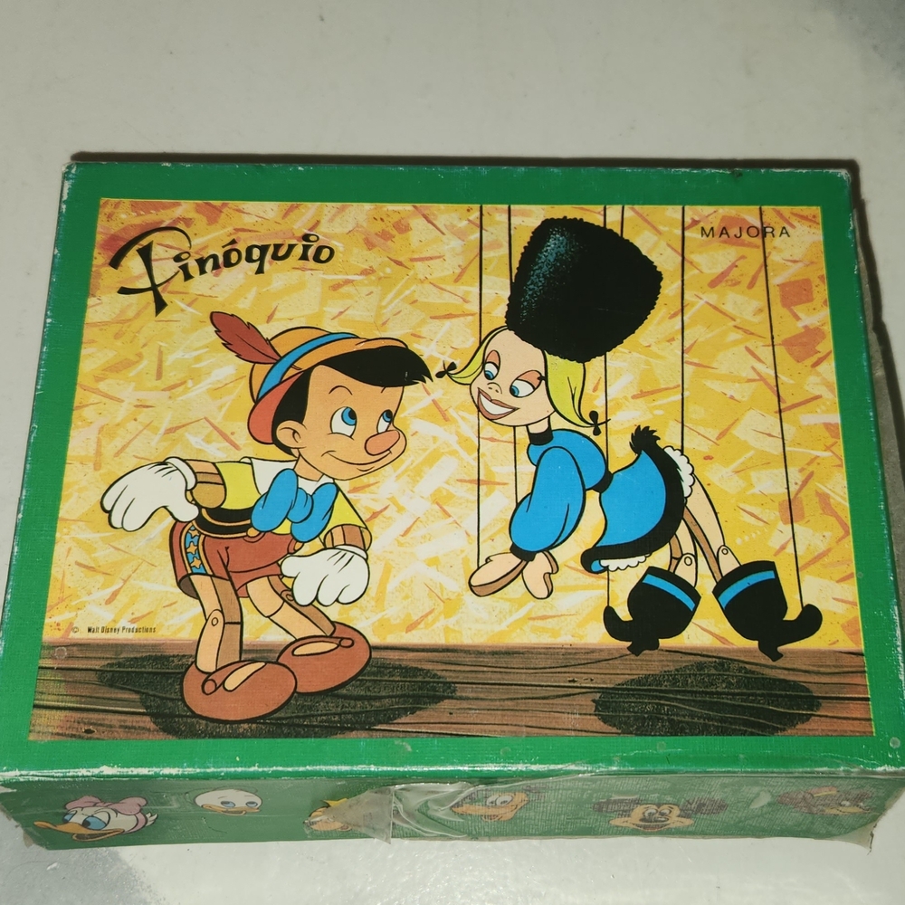 Disney Pinocchio Puzzle Set - Green and Yellow